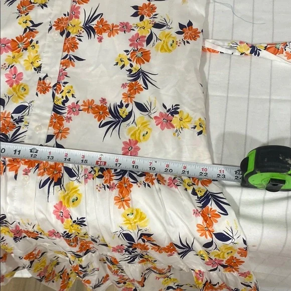 Maggy London White Dress with Floral Accents Amalia Short Sleeve Jersey Size 8 - Picture 9 of 12